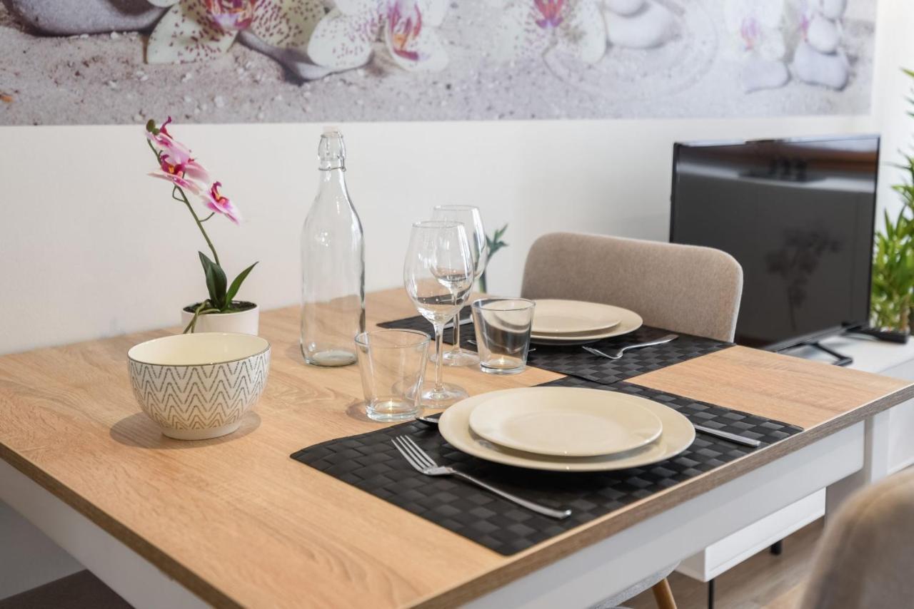 Zenitude - Casa Vostra - Thonon Centre Et Thermes Apartment ภายนอก รูปภาพ